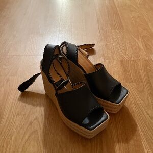 Paloma Barcelo Black Wedge Sandals